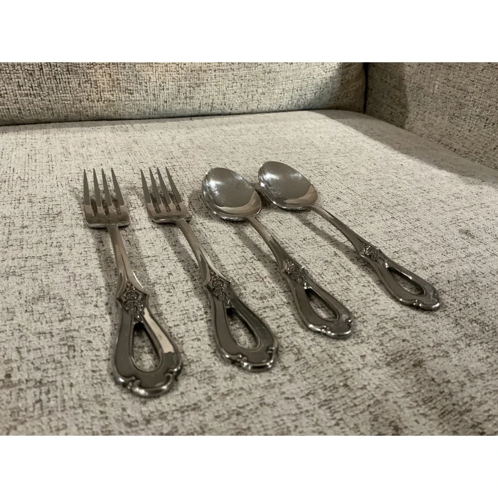 Oneida Isabella Stainless Flatware 4pc Set 2 Forks 2 Spoons Pierced Rose Design